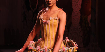 How a ‘Nutcracker’ Ballerina Spends a Day of Business and Dance