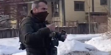 Agent Who Shot Renee Good Was Trained to Track and Apprehend Fugitives