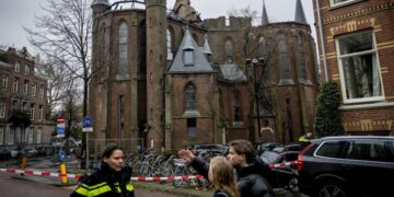 A Monumental Church in Amsterdam Is Ravaged by Flames on New Year’s Day