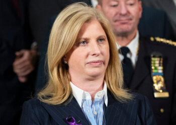 For a Youthful Mayor, a Team of Government Veterans