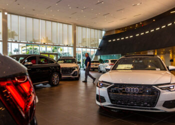 New Car Sales Are Rising Thanks to Purchases by the Well-Off