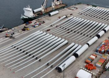 Offshore Wind Projects Challenge Trump Administration’s Order to Stop Work