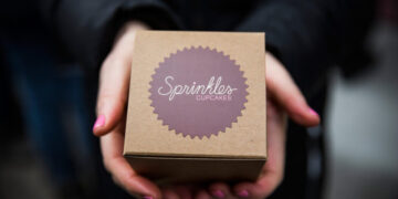 Sprinkles Cupcakes, the Bakery That Sold From A.T.M.s, Closes Suddenly