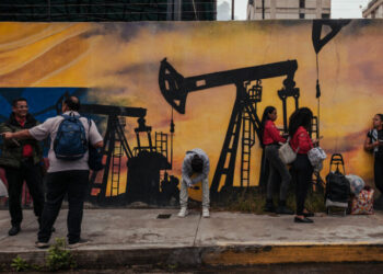 Venezuela Braces for Economic Collapse From U.S. Blockade