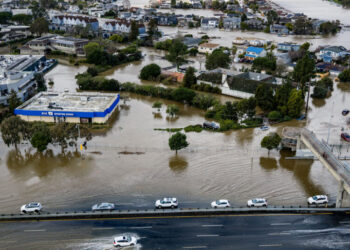Heavy Rain and King Tides Cause Flooding in California