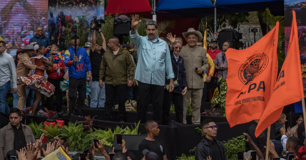 C.I.A. Source Inside Venezuelan Government Helped Track Maduro