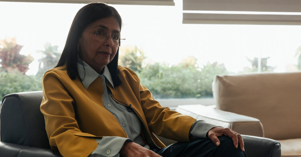 Maduro’s Inner Circle Appears to Survive U.S. Strikes on Venezuela