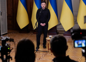 Ukrainian Politics Has Reawakened. Zelensky Must Tread Carefully.