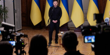 Ukrainian Politics Has Reawakened. Zelensky Must Tread Carefully.