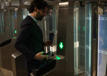 Subway and Bus Fare Rises to $3 in New York City on Sunday