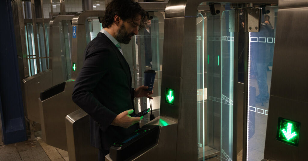 Subway and Bus Fare Rises to $3 in New York City on Sunday