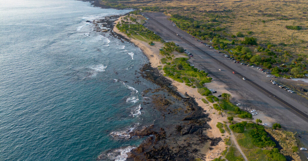 Fierce Storm Expected to Wallop Hawaiian Islands