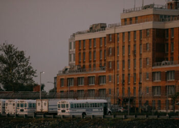 Mamdani Issues Executive Orders on Homeless Shelters and City Jails