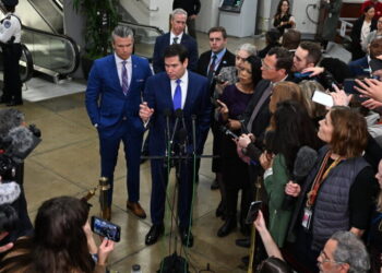 Lawmakers Split After Classified Briefings on Venezuela