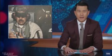Ronny Chieng Remarks on Trump ‘DoorDash-ing’ Maduro to Brooklyn
