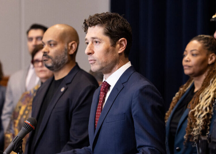 Many Local Officials Call for Federal Forces to Leave Minneapolis