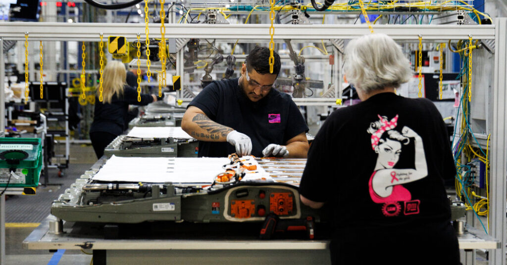 G.M. Books a $7.1 Billion Loss as It Scales Back E.V. Ambitions