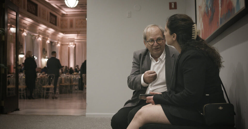 ‘Holding Liat’ Review: Hostage Situation