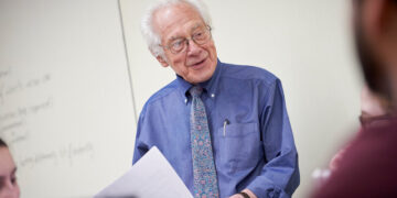 Jerome Lowenstein, 92, Dies; Teaching Doctor With a Literary Sideline