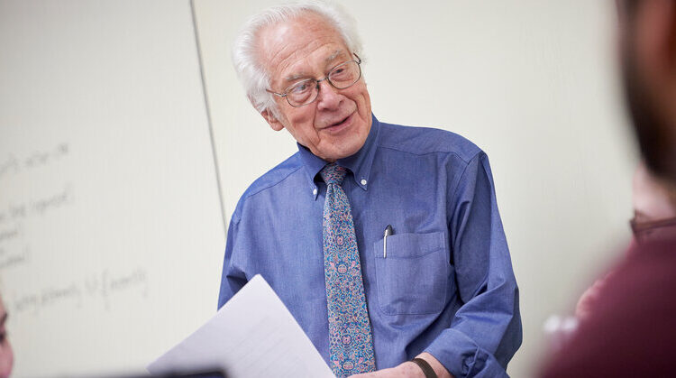 Jerome Lowenstein, 92, Dies; Teaching Doctor With a Literary Sideline