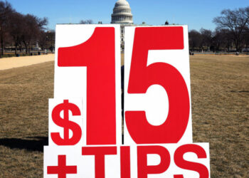 Minimum Wage Rises in Some States as Workers Struggle with Basic Costs