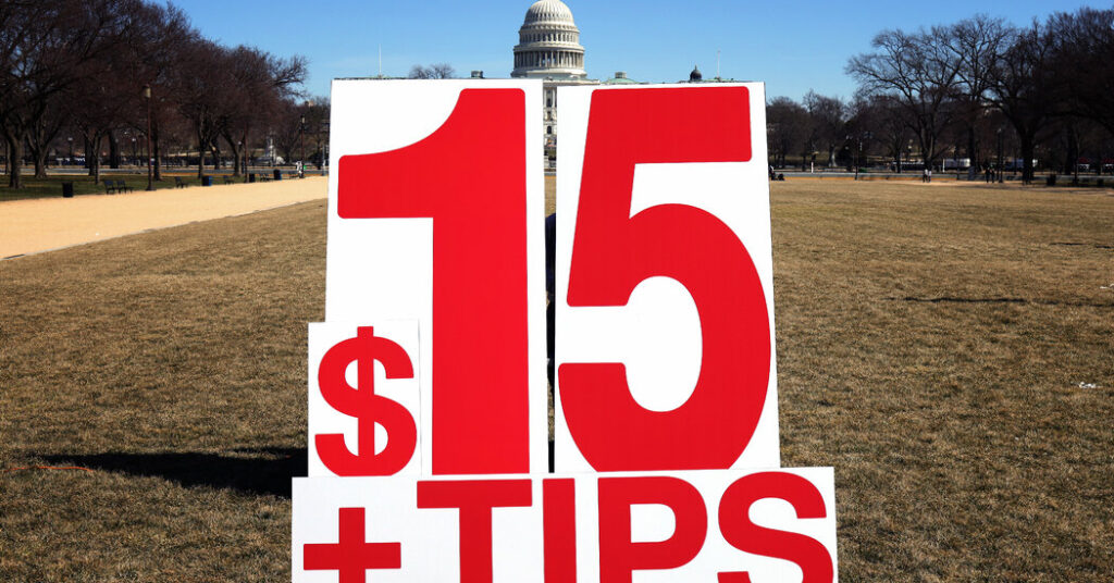 Minimum Wage Rises in Some States as Workers Struggle with Basic Costs