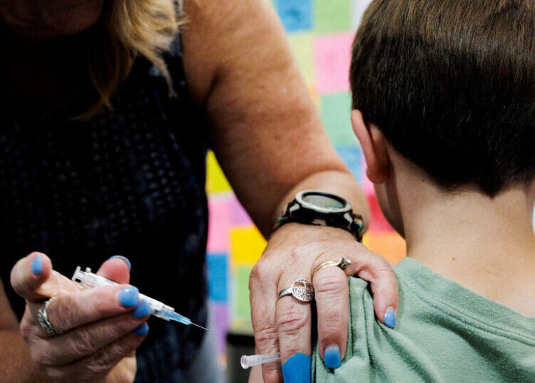 Trump Backs Kennedy’s Moves on New Childhood Vaccine Schedule