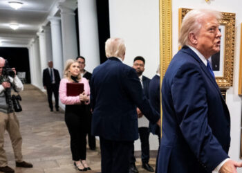 How Our White House Photographer Finds New Angles on the Oval Office