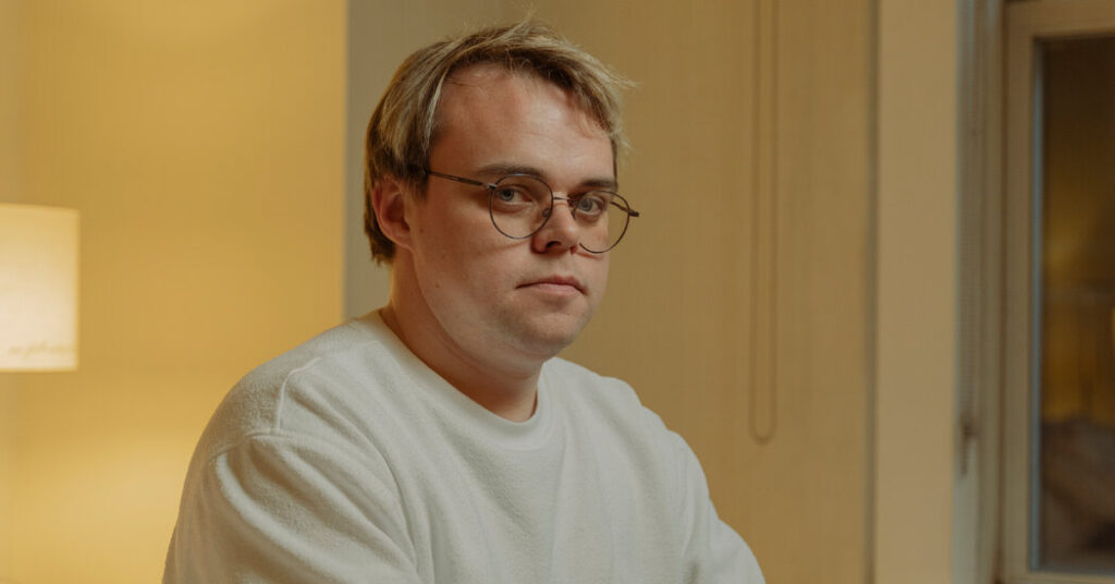 How ‘Mr. Nobody’ in a Small-Town School Took on Putin