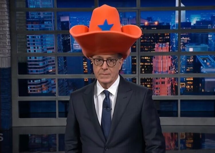 Late Night Is Distracted by Kristi Noem’s Oversized Cowboy Hat