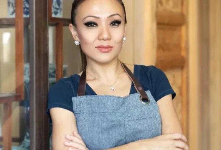 From Merrill Lynch to wok station: the daughter of San Francisco’s Chinese food dynasty who defied her parents—by working alongside them
