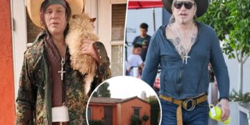 Mickey Rourke raising money to avoid eviction after falling behind $60K in rent