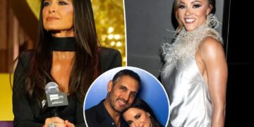 Kyle Richards shades ‘embarrassing’ Ashley Darby for ‘flirting’ with Mauricio Umansky