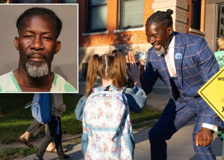 Former Des Moines schools chief pleads guilty to falsely claiming US citizenship and gun charge