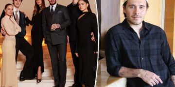 The Beckhams don’t want to reconcile with Brooklyn — unless he agrees to one condition