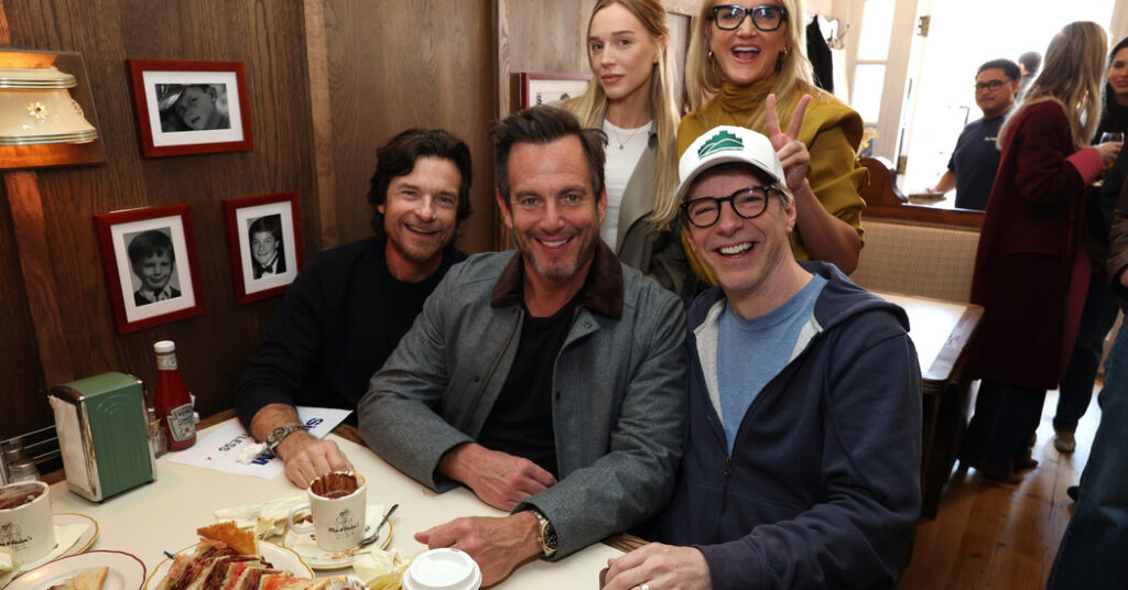 With the Golden Globes, Podcasts Are Ready for Their Close-Up