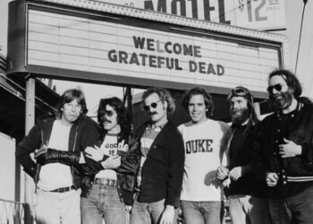 Bob Weir Was the Dead’s Invisible Thread