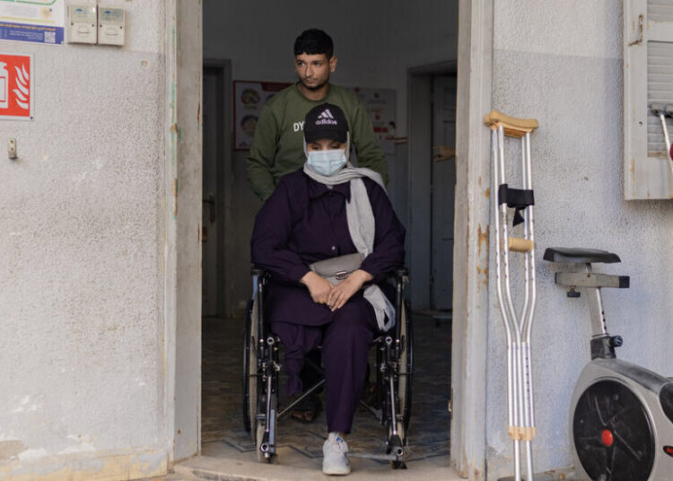 Inside the Doctors Without Borders Clinics that Israel Is Closing in Gaza