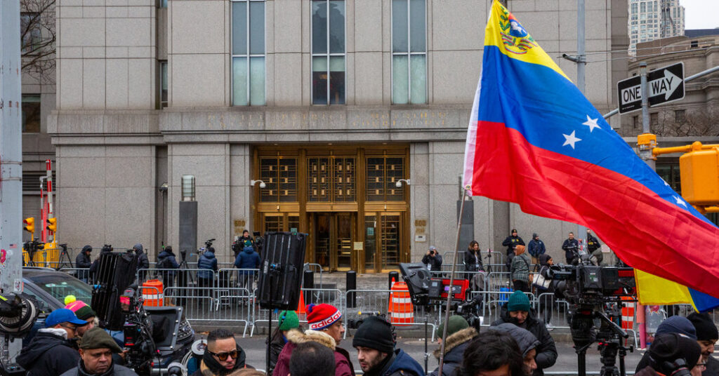 Prosecutors’ Vivid Accusations Against Maduro Belie a Complex Case