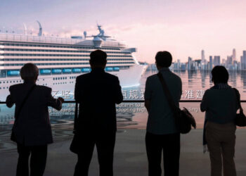 China Sells the World on Its Duty-Free Island, Amid a $1 Trillion Trade Surplus