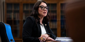 Labor Secretary’s Aides Placed on Leave in Misconduct Investigation