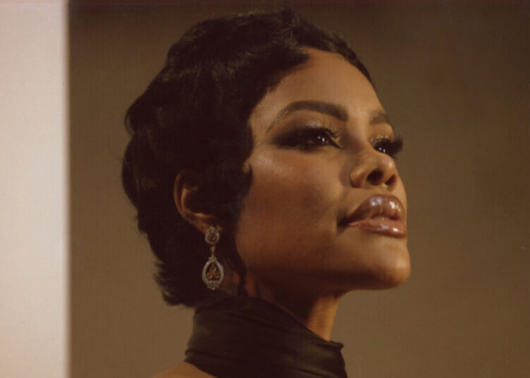 Backstage With the Golden Globe Winners