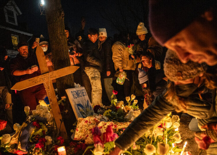 F.B.I. Inquiry Into ICE Shooting Is Examining Victim’s Possible Ties to Activist Groups