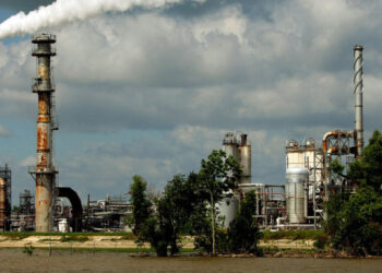 Supreme Court Grapples With Louisiana Coastal Lawsuits Against Oil Companies