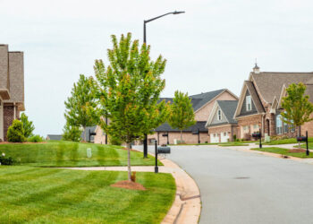 Facing Political Pressure, Trump Seeks Answer to Rising Housing Costs