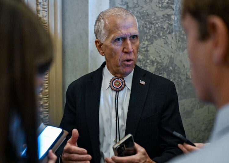 Criminal Inquiry of Powell Draws Backlash From Some Republicans