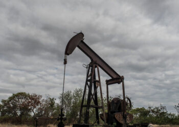 U.S. Races to Sell Venezuelan Oil, Transforming Ties With Former Foe