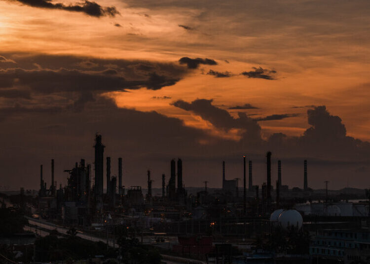 Venezuela’s Oil Riches Are Years Off, but Winners and Losers Will Emerge