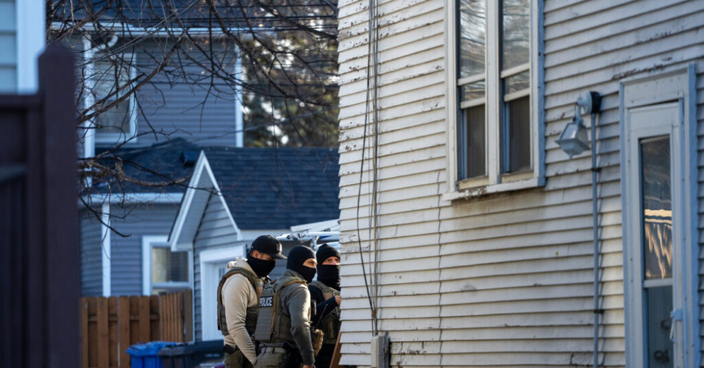 ICE Said Agents Can Enter Homes Without Judicial Warrant, Group Claims