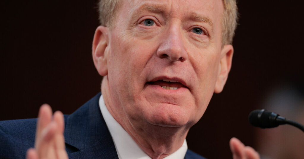 Microsoft Pledges to Pay More for Electricity, Drawing Praise From Trump